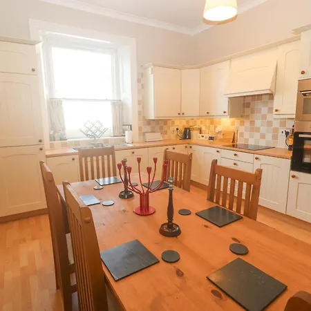 3 Forest House * Penrith